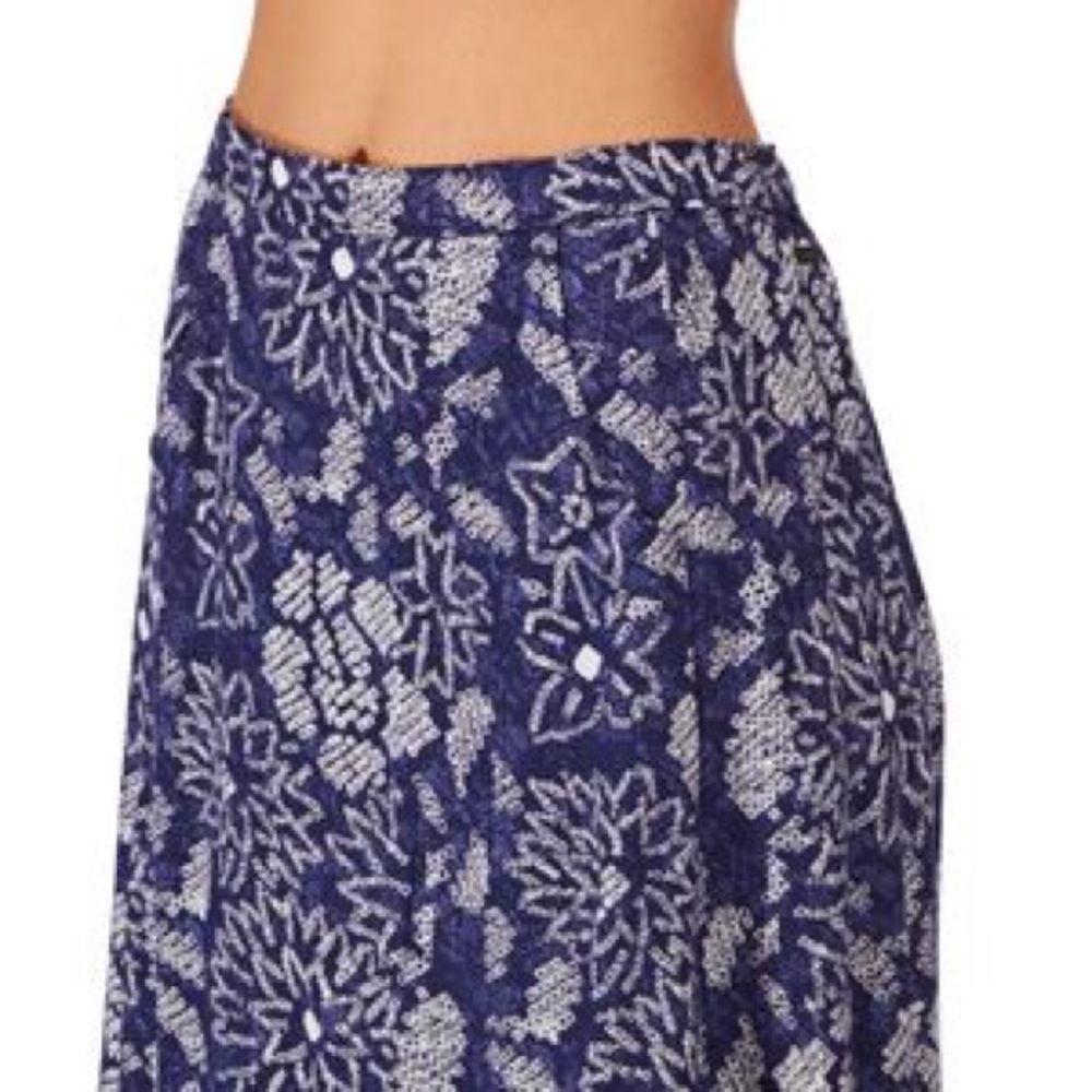 🔥Roxy Juniors Bring Me Back Smocked Woven Skirt NWT - Picture 6 of 8